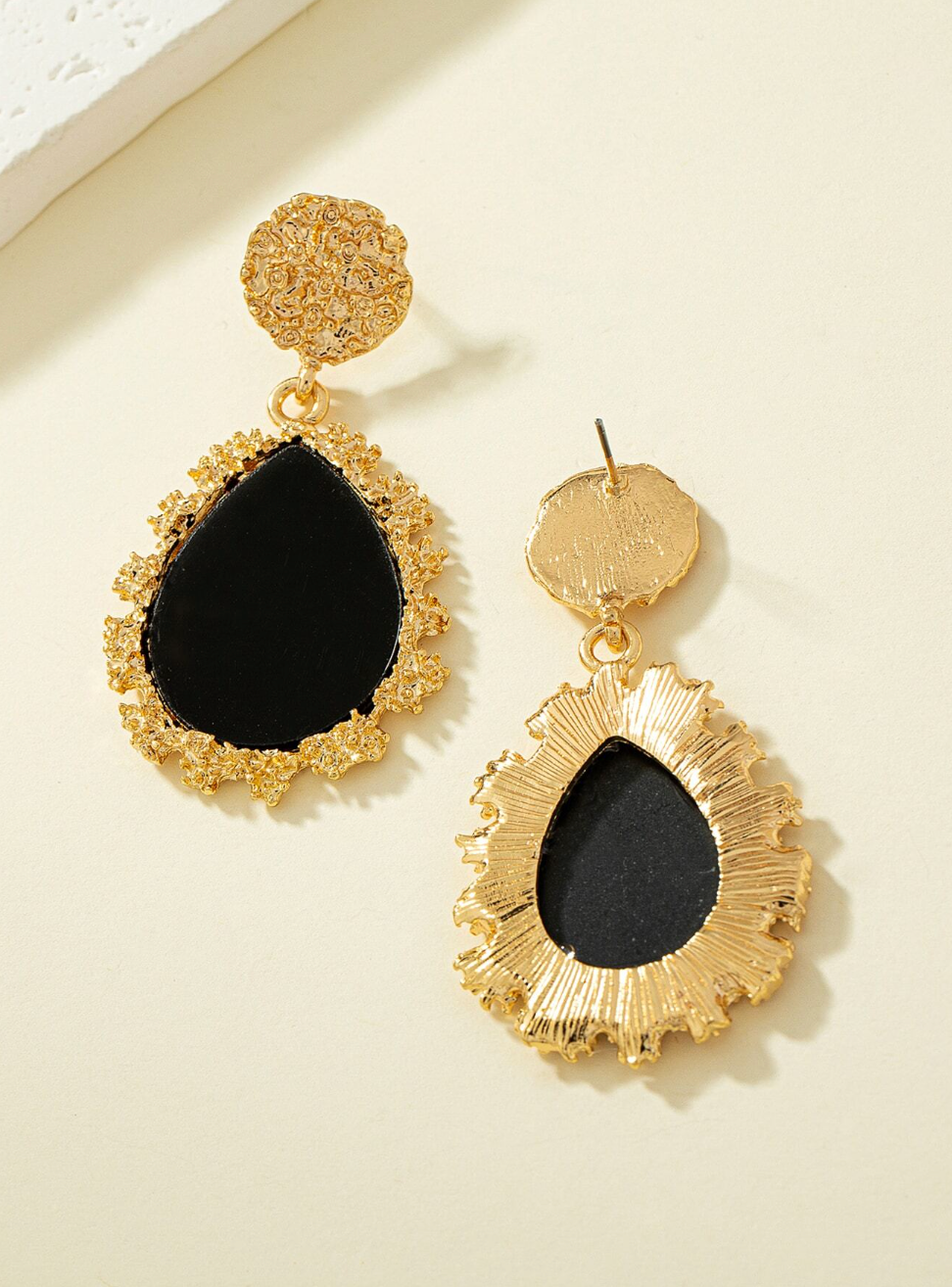 AMELIA EARRINGS