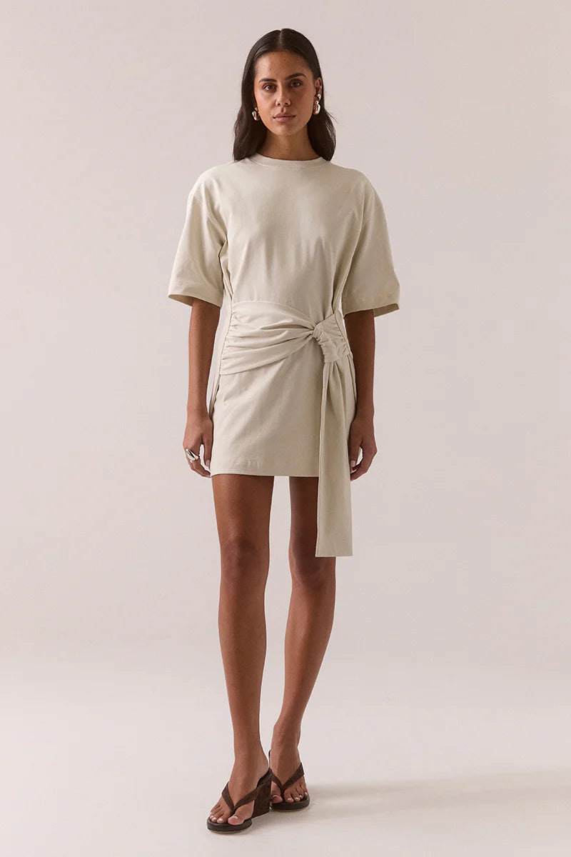 SOVERE - DELANI TEE DRESS - CREME
