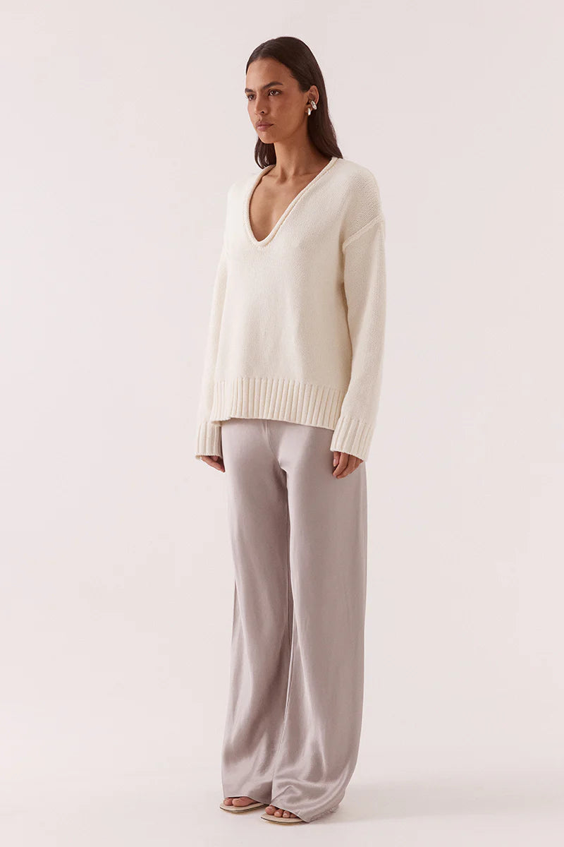 SOVERE - LANE PLUNGE SWEATER - CREAM