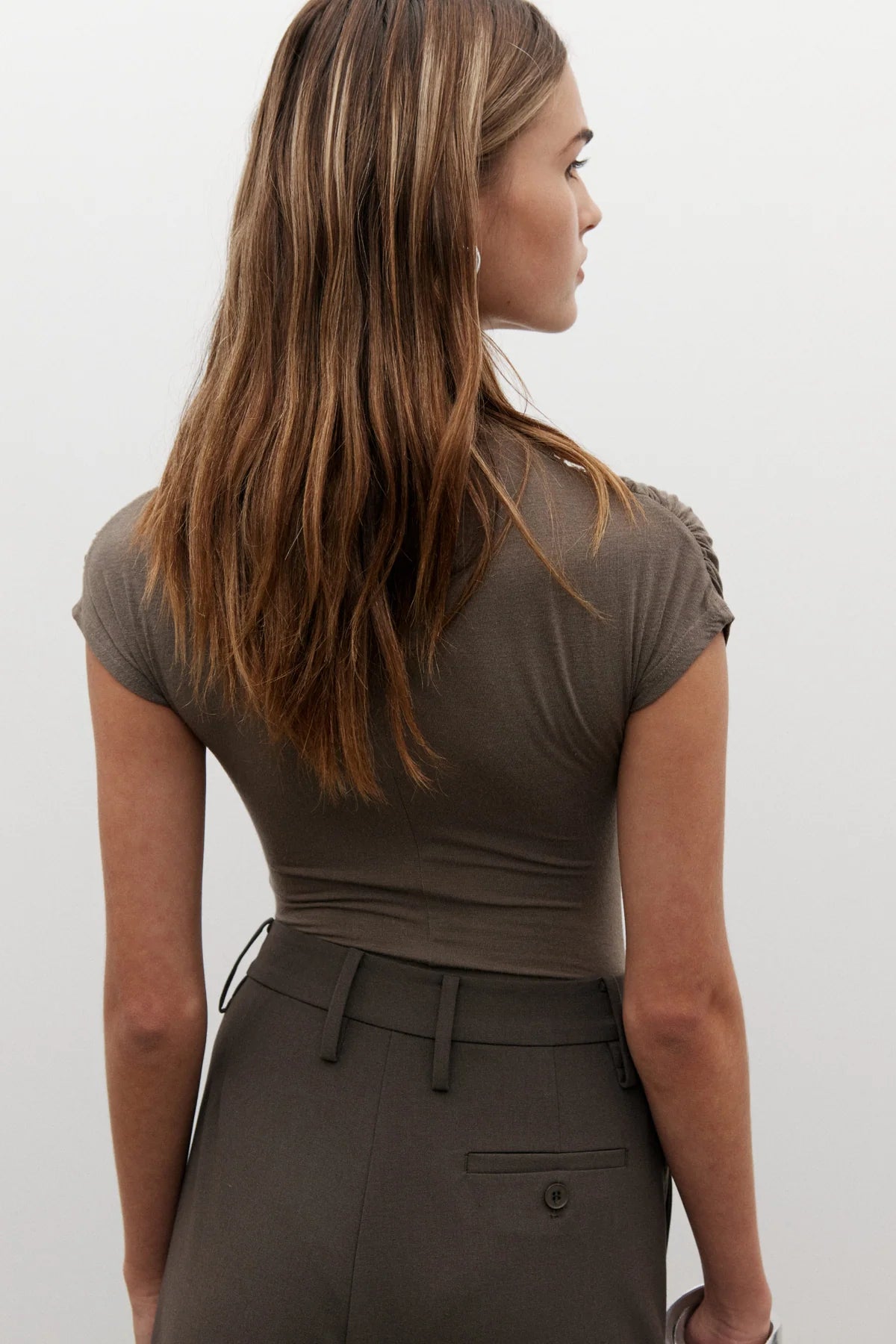 BAYSE - AMRITA SLEEVELESS BODYSUIT - MINK