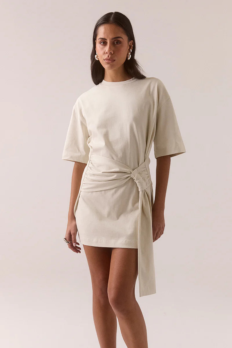 SOVERE - DELANI TEE DRESS - CREME