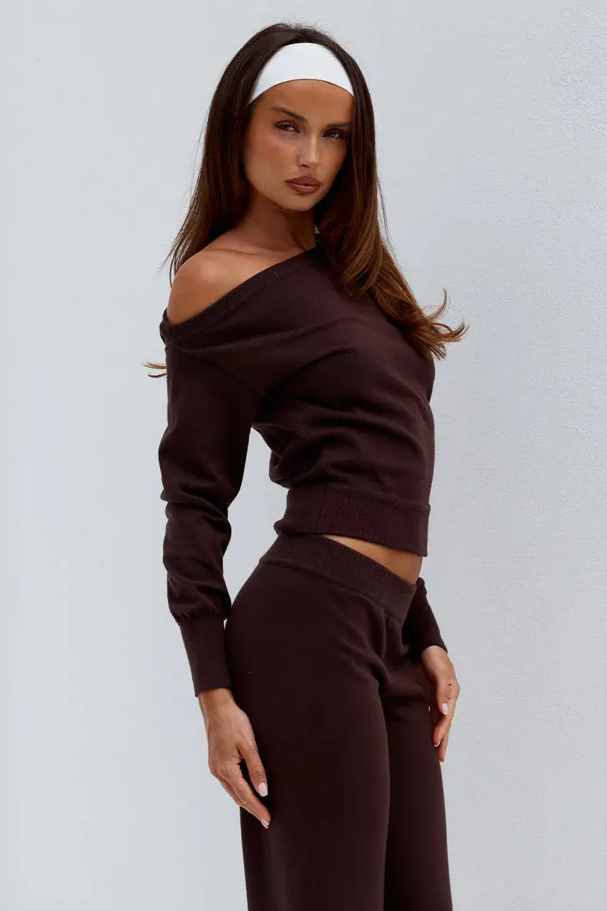 HEATHER OFF SHOULDER KNIT TOP - CHOCOLATE